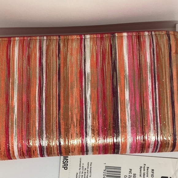 $23 Nanette Lepore Zip around Wallet w/ RFID Protection. New - Picture 2 of 6